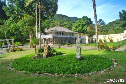 Mansao lindissima centenaria in Itanhanga