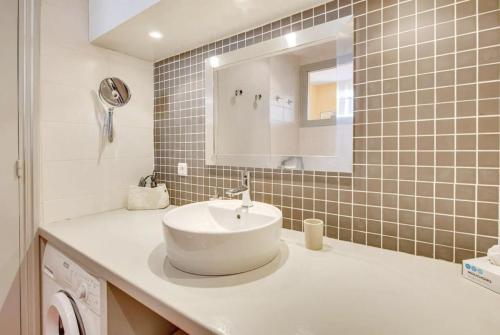 Apartment image 9