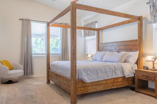 Comfy House Private Backyard with Pool BBQ Citrus in Sun City