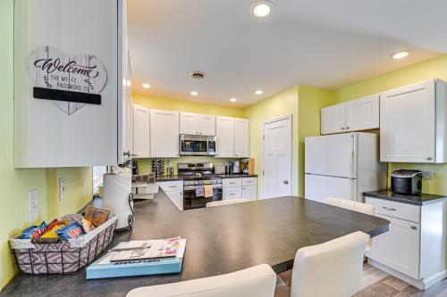 Walk to Lake! Pet-Friendly Cottage in Honeoye in Honeoja (NY)