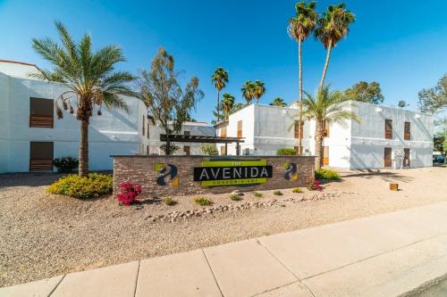 44B CASA GRANDE modern 1bd 1ba condo heated pool