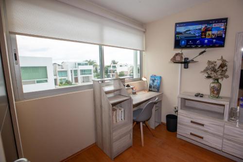 Habitación doble matrimonial e individual con baño compartido in Lomas de Angelopolis, Mexico