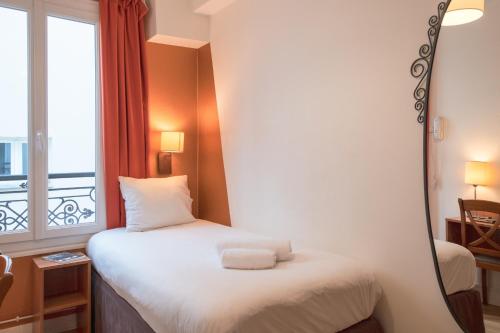 Hôtel Marignan - image 13