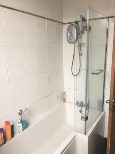 Single Room - Town & University nearby, 24h Bus, Airport-linked, Manchester (fotografie 8)