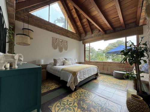5 bedrooms, 5 beds