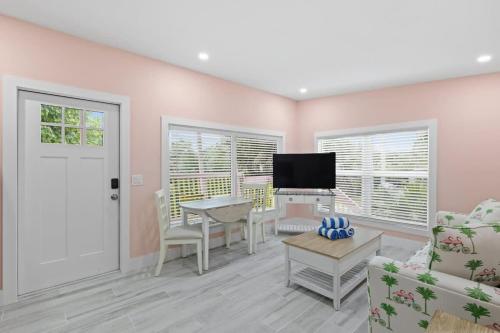 Charming Suite with Balcony and Bikes in Historic Sandpiper Inn, Sanibel (fotografie 2)