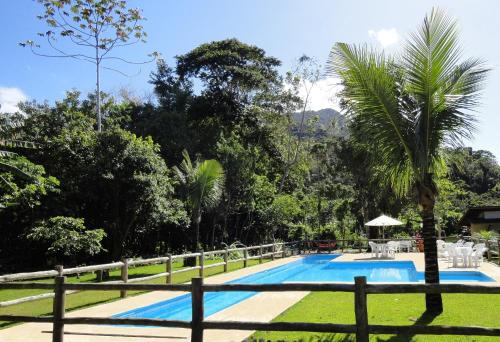 Swimming pool, Pousada Praia de Itamambuca in Ubatuba