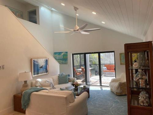 Gorgeous 3 Bedroom Home in the Dunes Sleeps 8