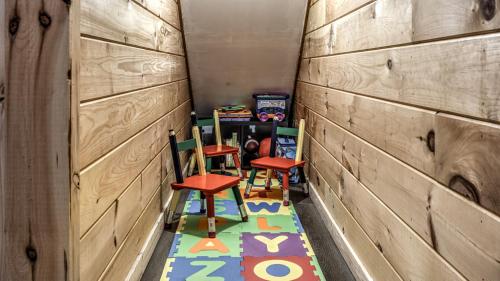 Hibernation Station - image 10