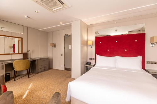 DoubleTree by Hilton London – West End - image 26