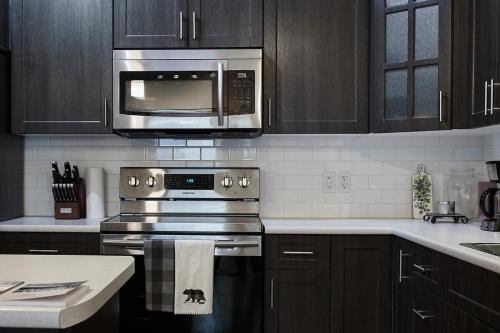 NN - Eddy #1 - Whistlebend 3-bed 2 5-bath, Whitehorse (zdjęcie 5)