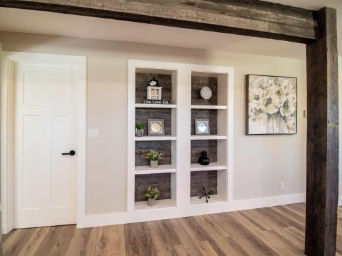 NN - Flats on 4th #1 - Downtown 2-bed 2-bath, Whitehorse (zdjęcie 5)