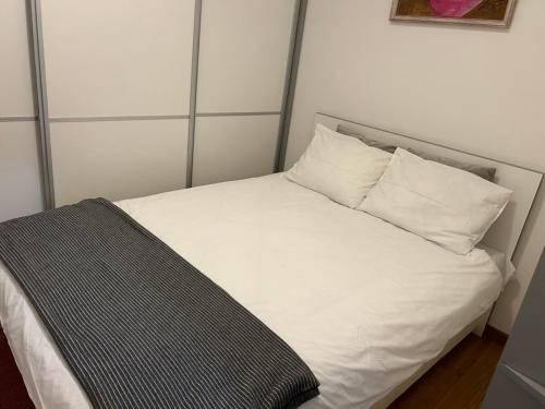 D2 - Cosy Downtown Apartment