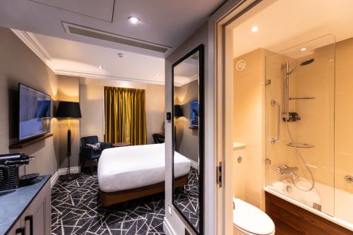 100 Queen's Gate Hotel London Kensington, Curio Collection by Hilton, Londyn (zdjęcie 4)