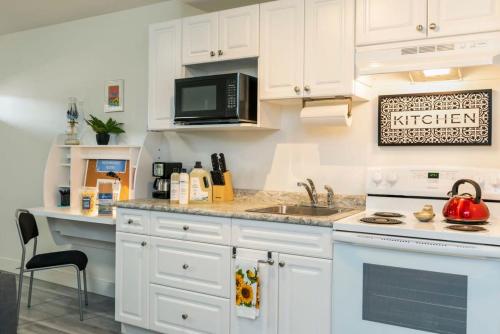 NN - The Evelyn - Whistlebend 1-bed 1-bath, Whitehorse (zdjęcie 7)