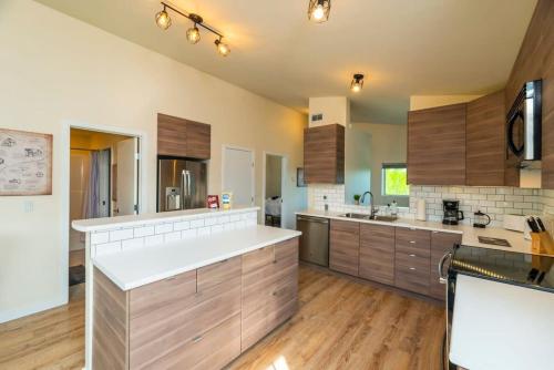 NN - The Lavendar A - Whistlebend 2-bed 1-bath, Whitehorse (foto 3)
