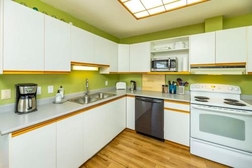 NN - The Burrow - Riverdale 3-bed 1 5 bath, Whitehorse (foto 8)