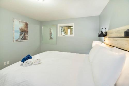 NN - The Mack - Crestview 1-bed 1-bath, Whitehorse (photo 3)