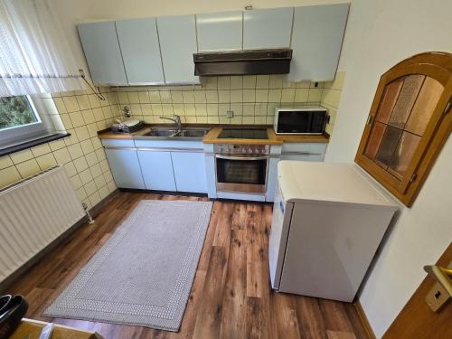 Kitchen, Sarahs Ferienhaus in Raunheim