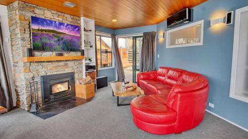 Greenstone Heights - image 5