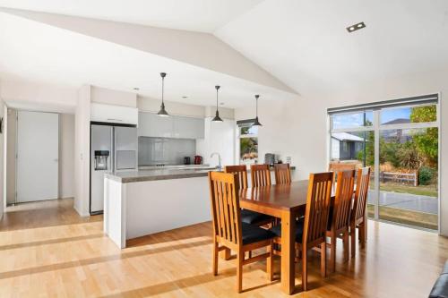 Holiday Home image 1