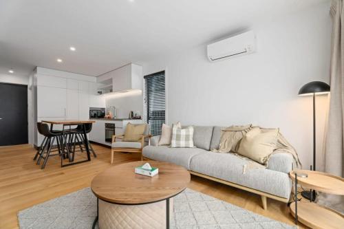 Alps and Lake Retreat Wanaka — other in Alison Avenue 20, Albert Town, 9305, New Zealand