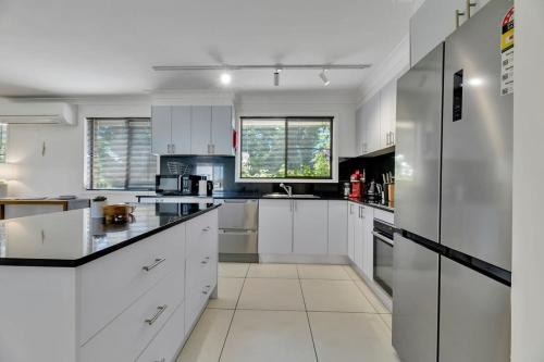 Narambla Estate - Rural Retreat, Luxe Hideaway in Clifton Grove