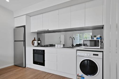 The Elm Apartments - The Cowhide Room