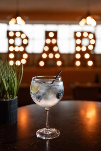Boars Head Hotel - image 6
