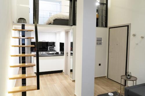 CozyLoft 2, Patra