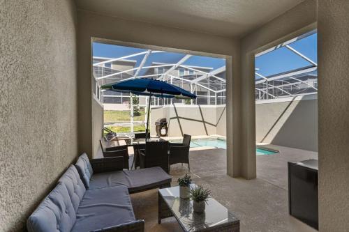 Champions Gate Oasis 4BR Vacation Haven - image 6