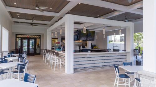 Champions Gate Oasis 4BR Vacation Haven Florida