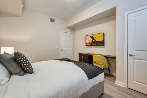 Leisure & Business Oasis-Near Convention Center - image 9