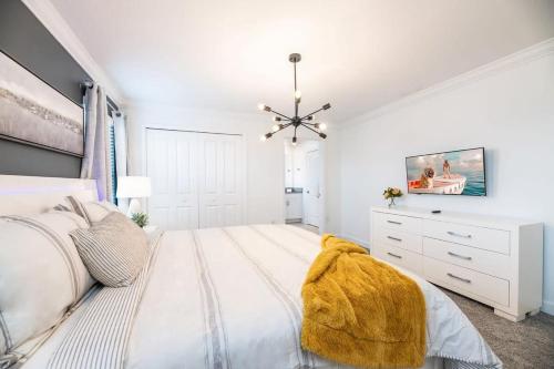 Modern Villa, Themed Beds, Private Pool