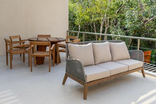 Brand NEW! Tulum Jungle Villa with private pool - Tap to explore photos