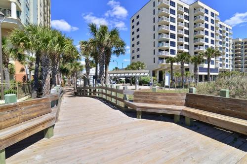 Mai Taid Beach House 1 Minute Walk to Beach in North Myrtle Beach