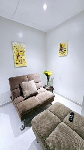 Apartment image 8