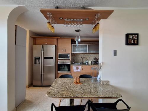 Kitchen, Apartamento full equipado en Lecheria in Puerto La Cruz