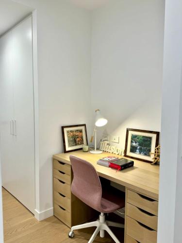 Chic 1BR Apt Urban Retreat Pool Parking Gym