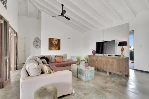 Kas Kaprikornio with Lovely Cooling Private Pool Kas Kaprikornio with Lovely Cooling Private Pool