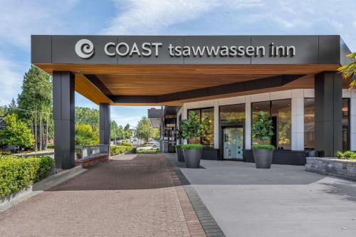 Coast Tsawwassen Inn in Delta, Canada