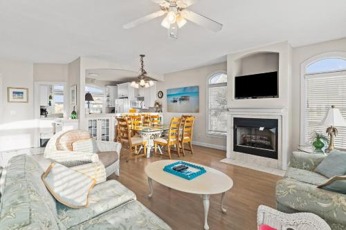 Weekend at Ernie's, Holden Beach (photo 6)