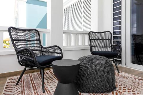 Kas Ariba with pool and Laguna Marina View