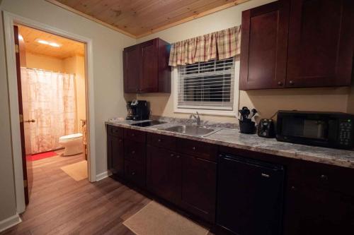 The Snowshoe Lodge in Lake Placid, USA