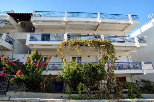 Maria Konstantinidis Apartments