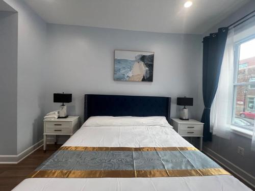Majestic 4B Retreat on King St-5 Mins Walk Metro in Alexandria, USA