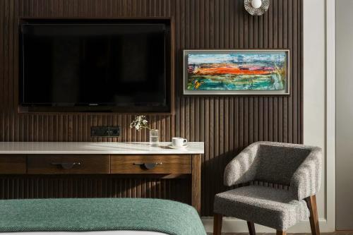 549651785 Crowne Plaza Dublin Blanchardstown by IHG