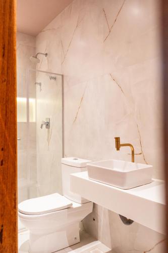 King Suite image 2