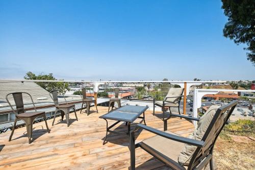 Family Retreat by Cardo - Sleeps 10 in National City (CA)