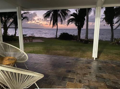 Absolute Beach front in Bushland Beach
